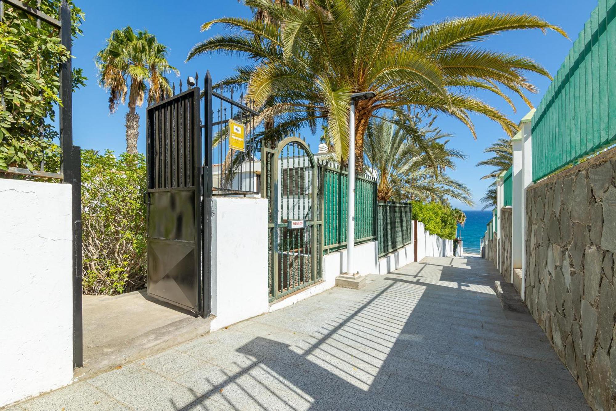 Canarian Holiday Home - Guest House Gran Canaria San Bartolomé المظهر الخارجي الصورة